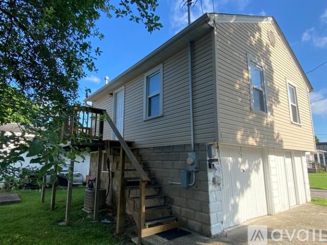 1 BR, 1 BA Apartment 744 Lee St, Unit 744 REAR LEE ST, Barboursville, WV 25504