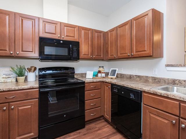1 BR, 1 BA Apartment 7500 Hearthside Way Unit 406, Elkridge, MD 21075
