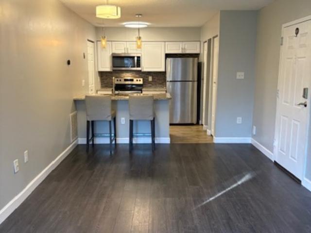 1 BR, 1 BA Apartment 7596 Lakeside Village Dr, Unit H, Falls Church, VA 22042