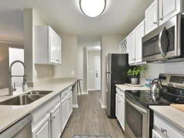1 BR, 1 BA Apartment 75 Crestmont Way Unit 0501, Greer, SC 29650
