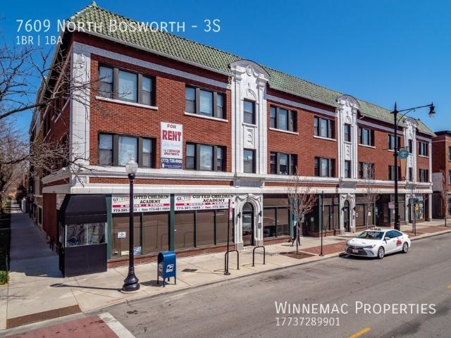 1 BR, 1 BA Apartment 7609 North Bosworth, Chicago, IL 60626