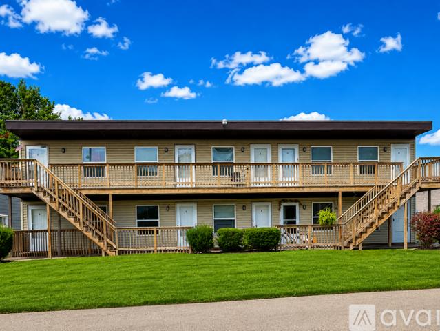 1 BR, 1 BA Apartment 766 Anderson Ave, Unit 2, Akron, OH 44306