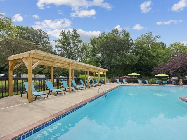 1 BR, 1 BA Apartment 7716 Sundance Drive Unit 03 5000G, Louisville, KY 40222