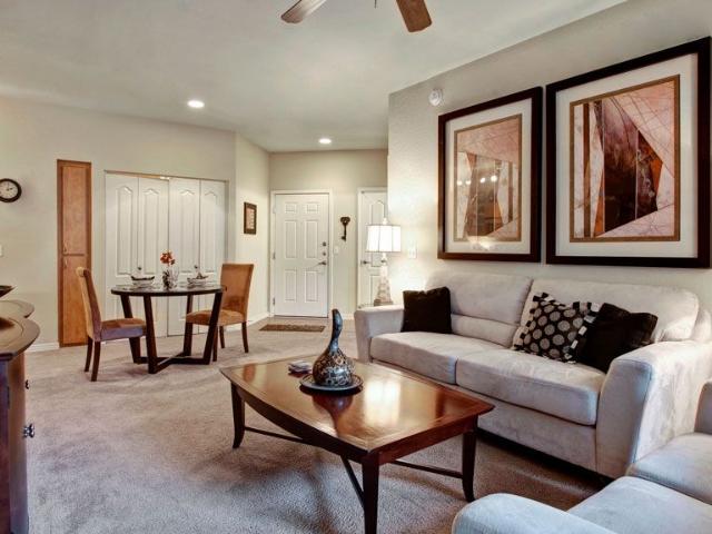 1 BR, 1 BA Apartment 7725 West McDowell Road Unit 2106, Phoenix, AZ 85035