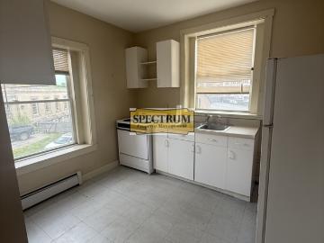 1 BR, 1 BA Apartment 77 Elm St, Waterville, ME 04901