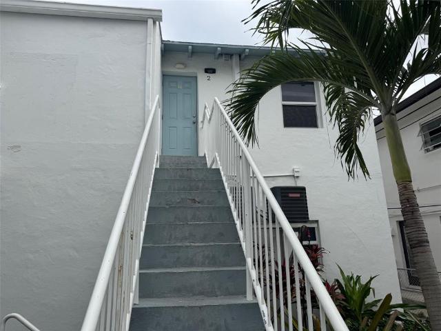 1 BR, 1 BA Apartment 7910 Abbott Avenue, Miami Beach, FL 33141