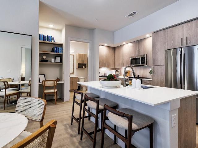 1 BR, 1 BA Apartment 7910 South New Braunfels Avenue Unit 2206, San Antonio, TX 78235