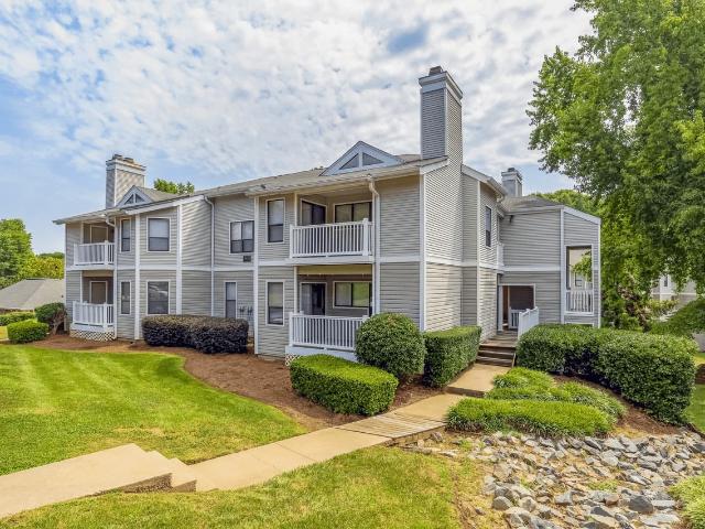 1 BR, 1 BA Apartment 7916 Harris Hill Lane Unit 411C, Charlotte, NC 28269