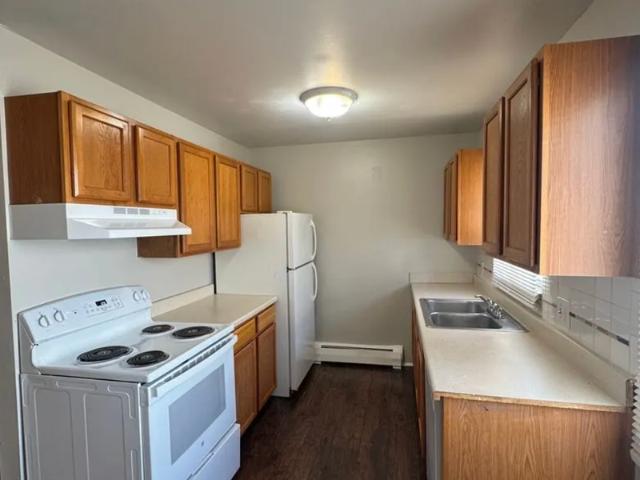 1 BR, 1 BA Apartment 7920 West 10th Avenue, Lakewood, CO 80214