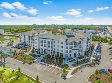 1 BR, 1 BA Apartment 7950 Park Blvd Unit 7105, Pinellas Park, FL 33781