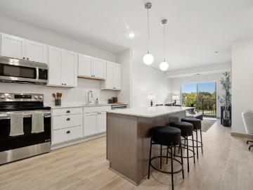 1 BR, 1 BA Apartment 7980 Rose Street Unit 212, Victoria, MN 55386