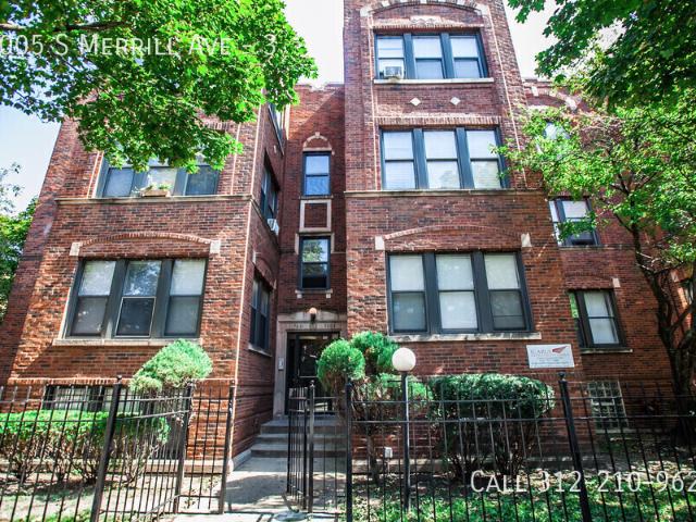 1 BR, 1 BA Apartment 7005 S Merrill Ave, Chicago, IL 60649
