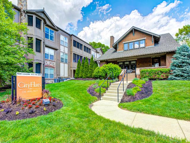 1 BR, 1 BA Apartment 700 N Walnut St Unit 1 308 30, Bloomington, IN 47404