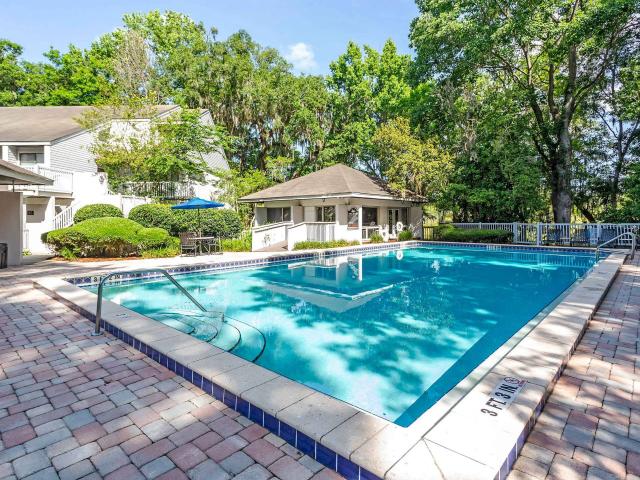 1 BR, 1 BA Apartment 700 Southwest 62nd Boulevard Unit 74, Gainesville, FL 32607