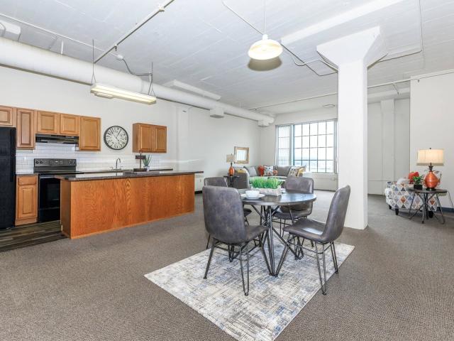 1 BR, 1 BA Apartment 701 E 1st St N Unit 301, Wichita, KS 67202