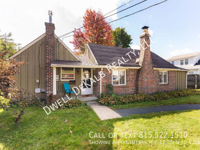 1 BR, 1 BA Apartment 702A Normal Rd, DeKalb, IL 60115