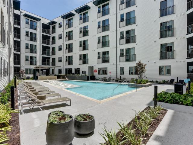 1 BR, 1 BA Apartment 707 West Slaughter Lane Unit 264, Austin, TX 78748