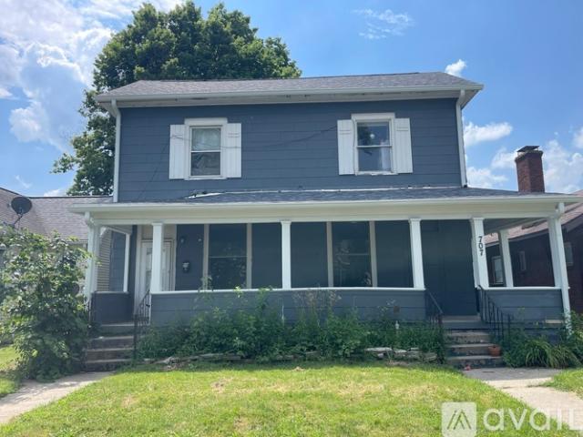 1 BR, 1 BA Apartment 707 S 17th St, Unit 4, Terre Haute, IN 47807