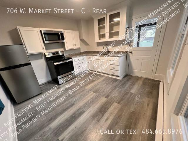 1 BR, 1 BA Apartment 706 W. Market Street, Pottsville, PA 17901