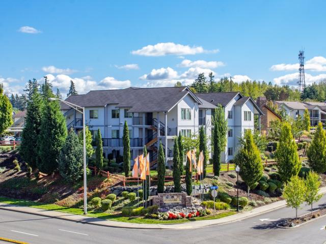 1 BR, 1 BA Apartment 7101 Lindsay Avenue Southeast Unit 14 203, Auburn, WA 98092