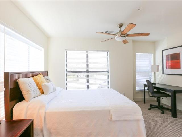 1 BR, 1 BA Apartment 711 West 32nd Street, Austin, TX 78705