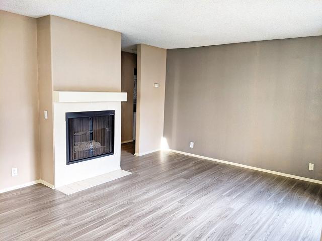 1 BR, 1 BA Apartment 7134 Schilling Avenue Unit 33, San Diego, CA 92126