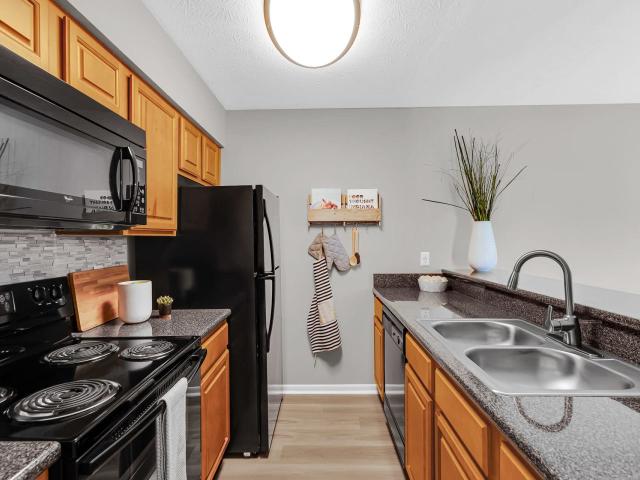 1 BR, 1 BA Apartment 7135 Thatcher Drive Unit 000G, Indianapolis, IN 46256
