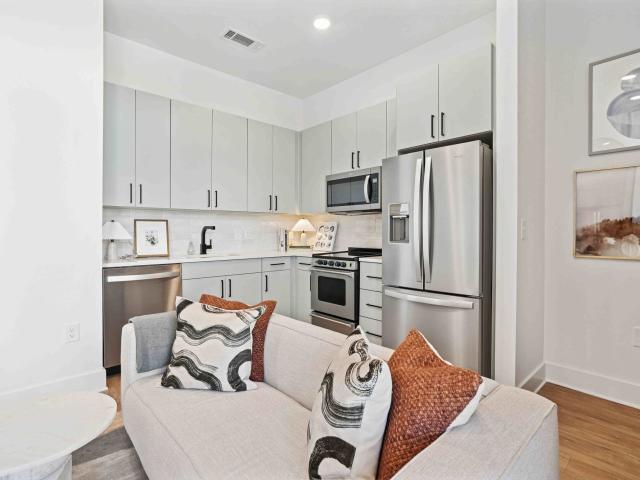 1 BR, 1 BA Apartment 715 East 36th Street Unit 245, Charlotte, NC 28205