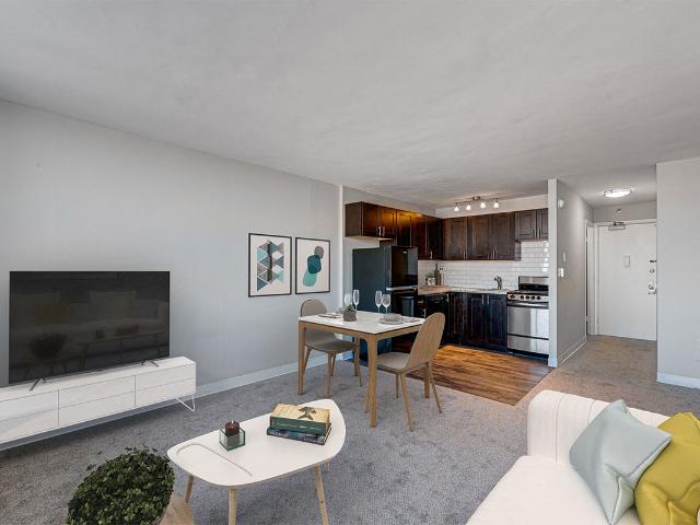 1 BR, 1 BA Apartment 7171 W Gunnison St Unit W 10H, Harwood Heights, IL 60706