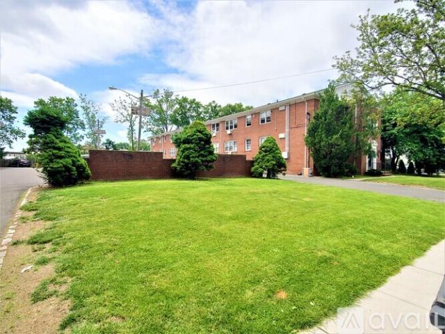 1 BR, 1 BA Apartment 720 Westfield Ave, Unit A, Elizabeth, NJ 07208