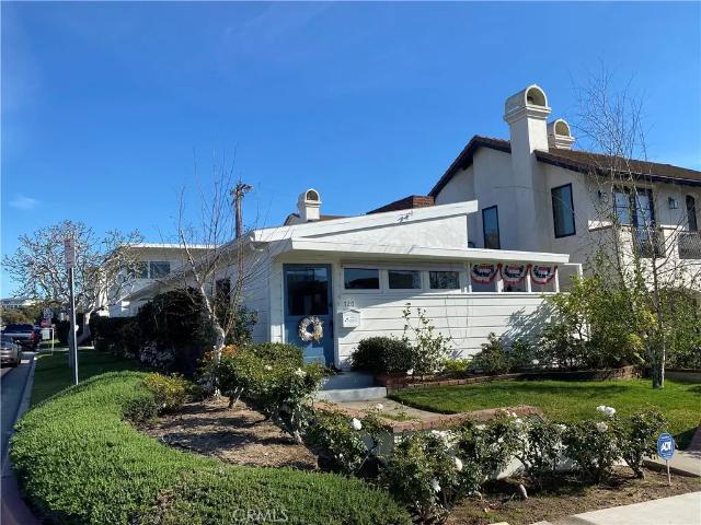 1 BR, 1 BA Apartment 720 Narcissus Ave, Corona del Mar, CA 92625