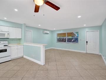 1 BR, 1 BA Apartment 720 Southeast 15th Street, Fort Lauderdale, FL 33316