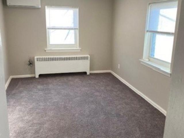 1 BR, 1 BA Apartment 724 E Chester Pike, Unit B, Ridley Park, PA 19078