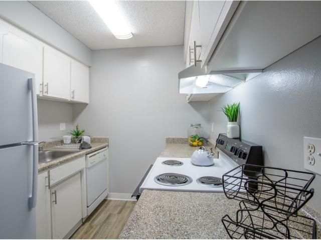 1 BR, 1 BA Apartment 725 Howe Ave Unit 086, Sacramento, CA 95825