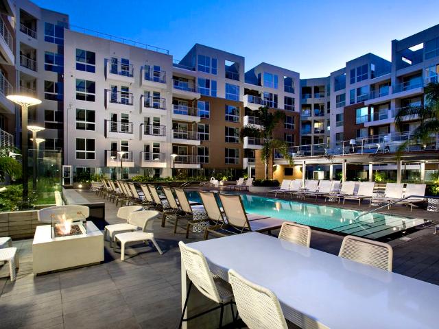 1 BR, 1 BA Apartment 7316 Santa Monica Boulevard Unit 001 558, Los Angeles, CA 90046
