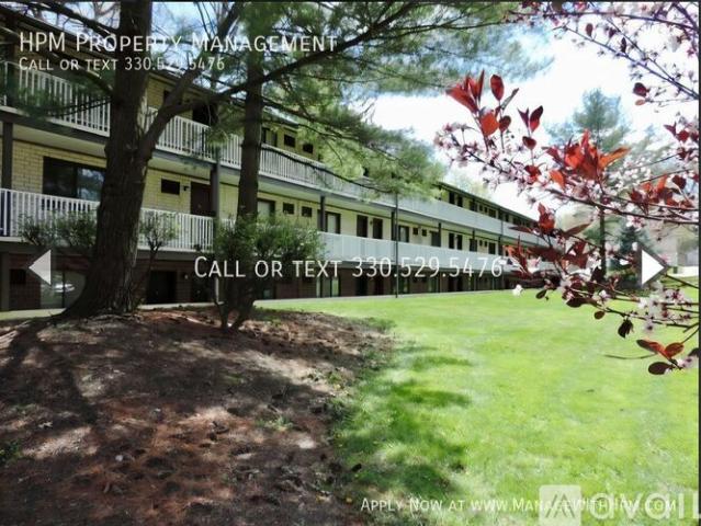 1 BR, 1 BA Apartment 737 Center Ave, Unit 24, Cuyahoga Falls, OH 44221