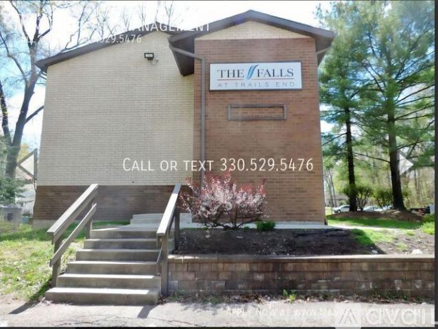 1 BR, 1 BA Apartment 737 Center Ave, Unit 27, Cuyahoga Falls, OH 44221