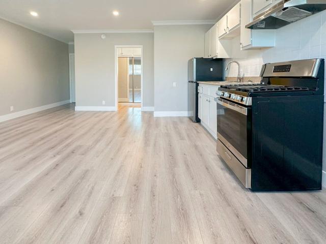 1 BR, 1 BA Apartment 7364 Hollywood Blvd Unit 209, Los Angeles, CA 90046