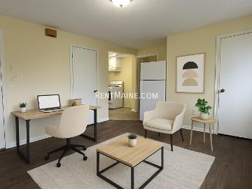 1 BR, 1 BA Apartment 7 Gilchrest St. PL Apt Thomaston, ME 04861