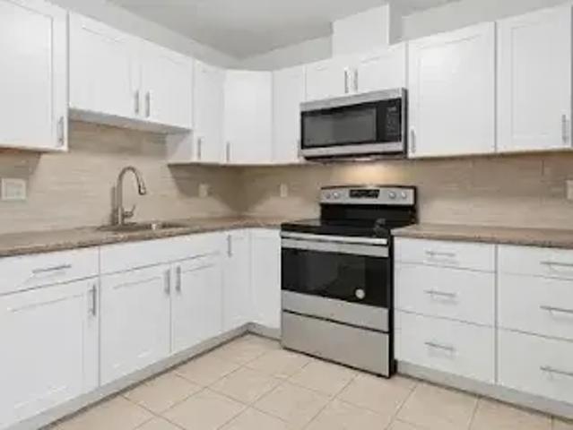 1 BR, 1 BA Apartment 8410 West Camp Wisdom Road, Dallas, TX 75249