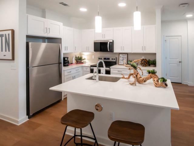 1 BR, 1 BA Apartment 8456 Golden Hawk Drive West Unit 8486 303, Millington, TN 38053