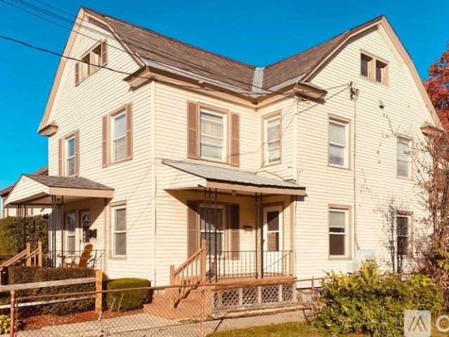 1 BR, 1 BA Apartment 84 South St, Unit 4, Glens Falls, NY 12801
