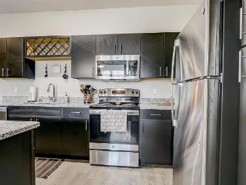 1 BR, 1 BA Apartment 8504 Mansion Hill Ave Unit 14, Madison, WI 53719