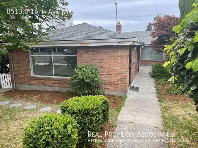 1 BR, 1 BA Apartment 8513.5 16th Ave NW, Seattle, WA 98117