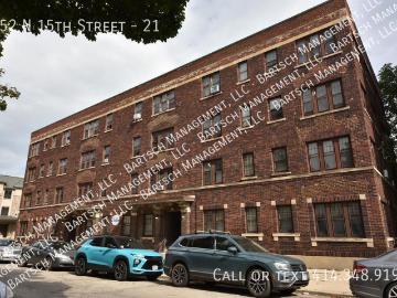 1 BR, 1 BA Apartment 852 N 15th Street, Milwaukee, WI 53233