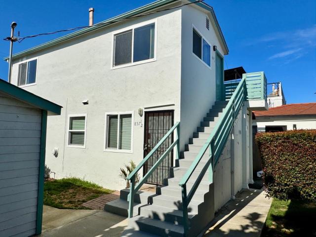 1 BR, 1 BA Apartment 857 1/4 Missouri Street, San Diego, CA 92109