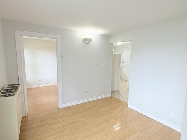 1 BR, 1 BA Apartment 858 Windsor Ave, Windsor, ON N9A 1K2