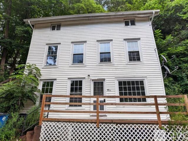 1 BR, 1 BA Apartment 85 Vernon Avenue, Unit 1, Vernon, CT 06066