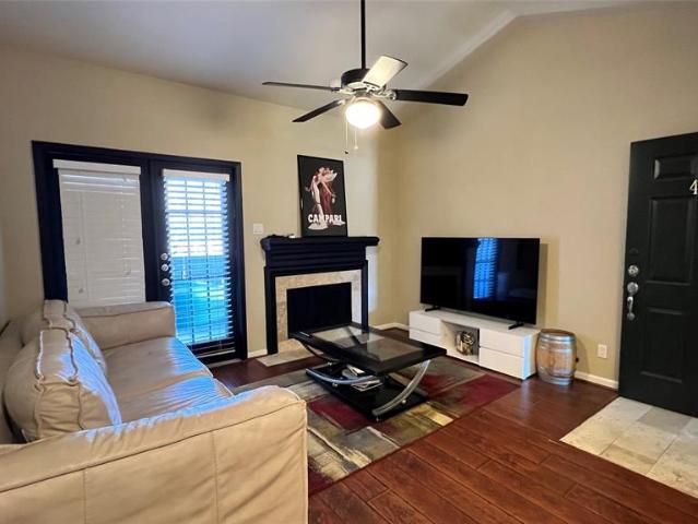 1 BR, 1 BA Apartment 8601 Park Lane, Dallas, TX 75231