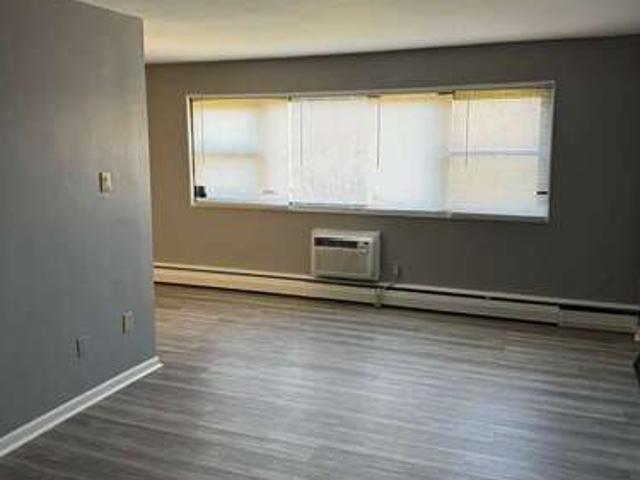 1 BR, 1 BA Apartment 865 Lower Ferry Rd, Unit Apartment 414, Ewing Township, NJ 08628